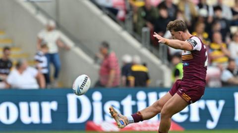 Huddersfield Giant's George Flanagan