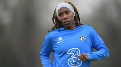 Kadeisha Buchanan training with Chelsea