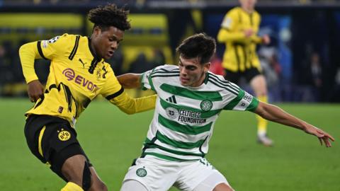 Borussia Dortmund's Julien Duranville and Celtic's Alex Valle