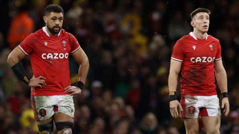 Taulupe Faletau and Josh Adams together in Wales colours