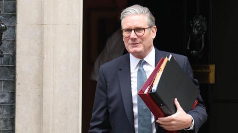 Starmer outside Downing Street