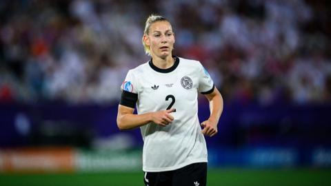 Sarai Linder of Germany