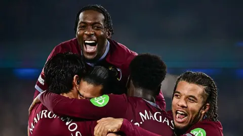 West Ham celebrate