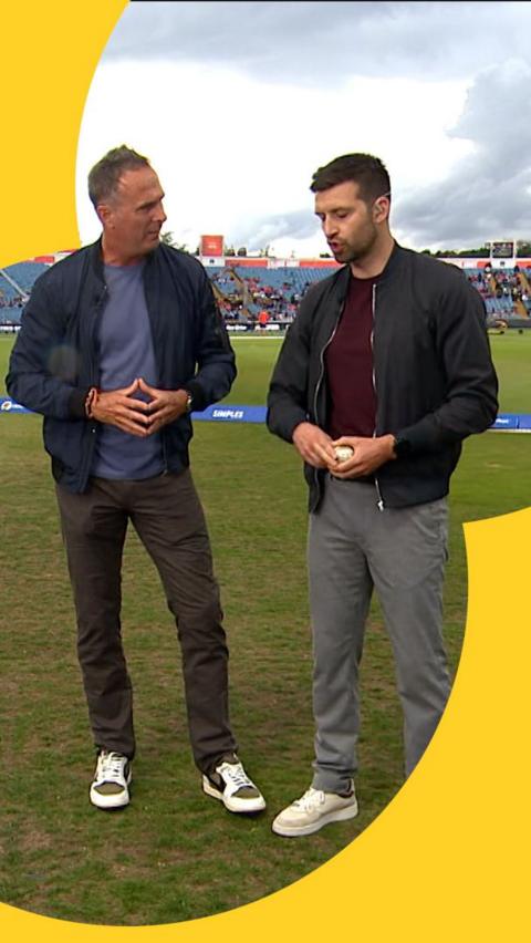 Mark Wood delivering his masterclass on fast bowling