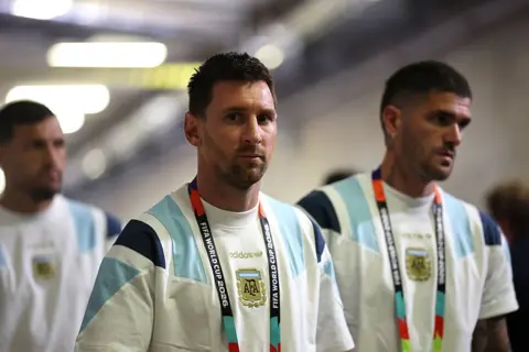 Lionel Messi arrives