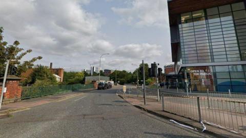 A street view of Duns Lane in Leicester