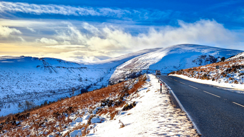 Snowy conditions at Llantysilio Denbighshire