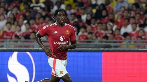 Manchester United defender Godwill Kukonki is eligible to play for England at the Under-17 World Cup in Qatar in November