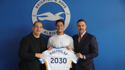Charalampos Kostoulas with his agents 