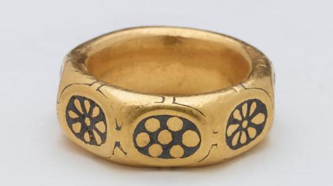 Gold ring found in Herefordshire