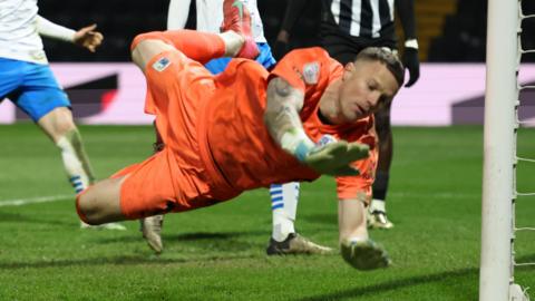 Paul Farman in action