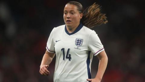 Fran Kirby in action for England