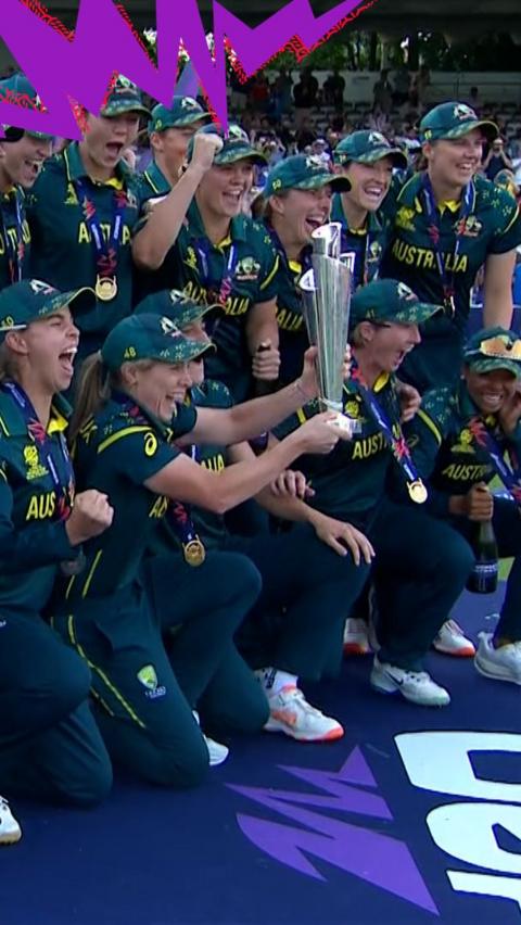 Australia team lift the Women's T20 World Cup trophy