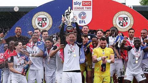 Bromley celebrate winning the League Two title