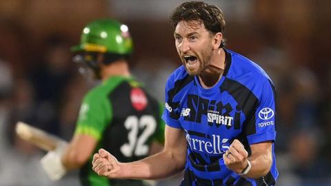 Richard Gleeson celebrates a wicket for London Spirit