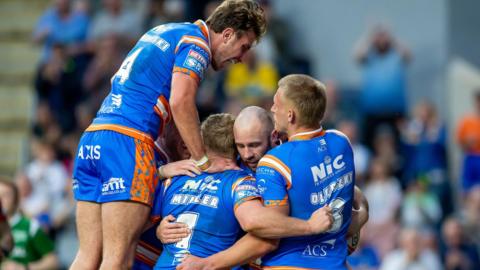 Leeds celebrate Matt Frawley's try