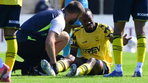 Munashe Sundire is injured