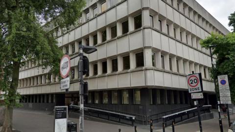 Exterior of Highbury Corner Magistrates' Court