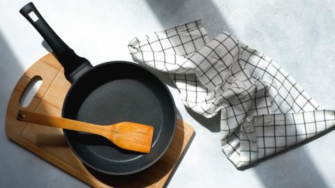 A frying pan