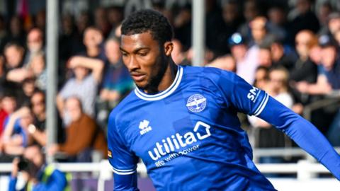 Tyrese Shade in action for Eastleigh