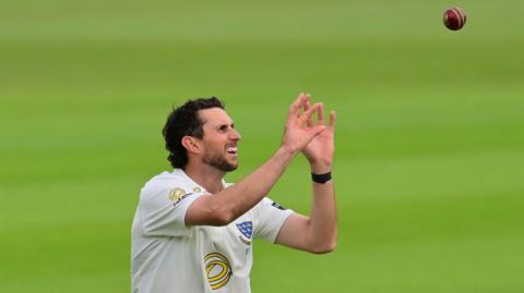 Fynn Hudson-Prentice catching a ball