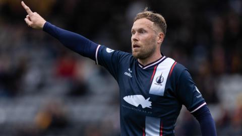 Scott Arfield 
