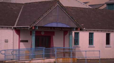Sgoil Lionail