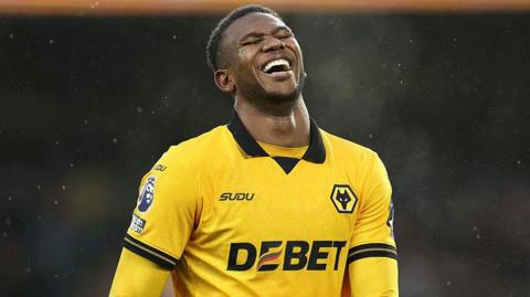 Yerson Mosquera reacts during Wolves' 0-0 draw with Newcastle