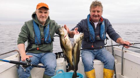 Aonghas MacAoidh agus Aonghas MacMhaolain