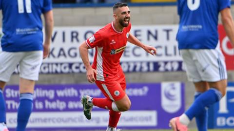 Joe Gormley celebrates goal