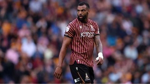 Curtis Tilt in action for Bradford City 
