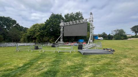 Image of the big screen installed at Howard Davis Park