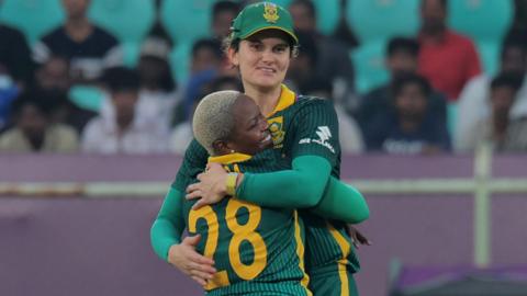South Africa players celebrate a wicket
