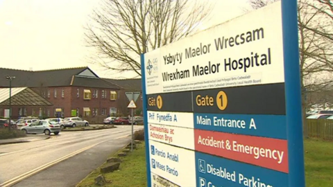 Wrexham Maelor Hospital sign