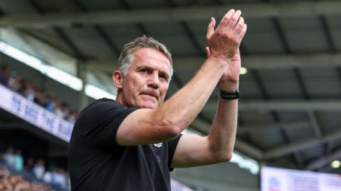 Wrexham manager Phil Parkinson applauds fans