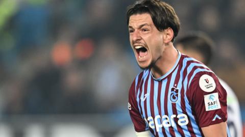 Enis Destan in action for Trabzonspor