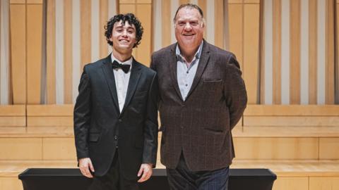 David Karapetian a Syr Bryn Terfel