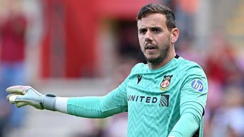 Danny Ward in action for Wrexham