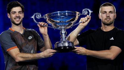 Julian Cash and Lloyd Glasspool lift the trophy for finishing as the leading ATP Tour doubles pair in 2025