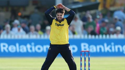 Kiran Carlson of Glamorgan