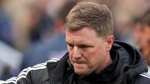 Newcastle United manager Eddie Howe looks on