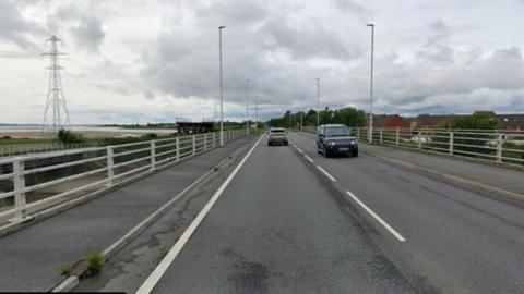 Pont Llwchwr
