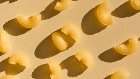 Dry macaroni