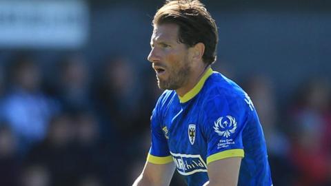Sam Hutchinson