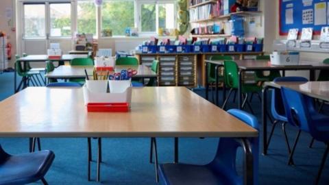 Empty primary school classroom 