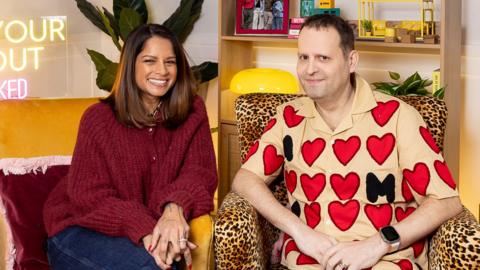 Adam Kay (right) and Dilly Carter on Sort Your Life Out set