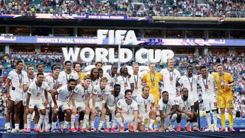 England team with medals