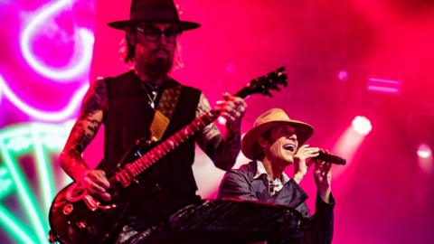 Left Dave Navarro and Perry Farrell of Jane's Addiction perform on stage at Pinkpop on June 23, 2024