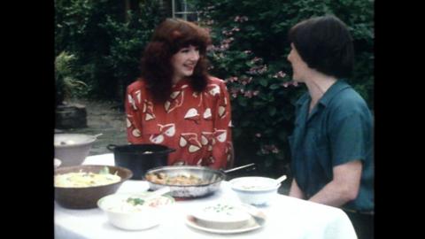 Kate Bush shows Delia Smith her veggie dishes