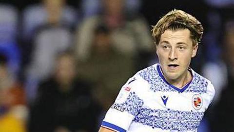 Reading's Charlie Savage in action